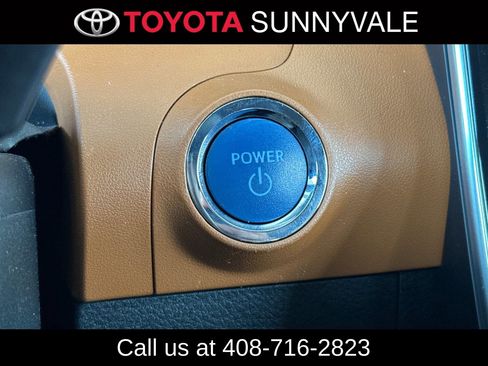 Certified 2021 Toyota Avalon Limited w/ Advanced Safety Package FWD image 27