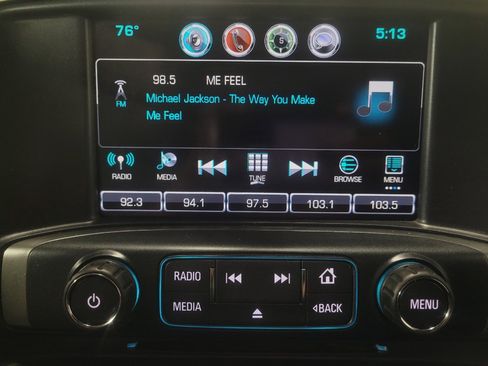Used 2018 Chevrolet Silverado 1500 LT AWD/4WD image 25