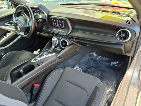 Used 2022 Chevrolet Camaro LT RWD image 28