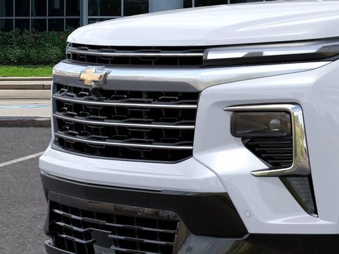 New 2026 Chevrolet Traverse High Country FWD image 13