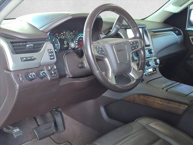 Used 2019 GMC Yukon Denali w/ Open Road Package AWD/4WD image 2