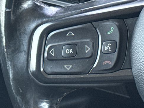Used 2021 Jeep Wrangler Unlimited Sport AWD/4WD image 18