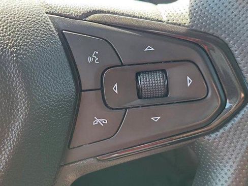 Used 2021 Chevrolet TrailBlazer LT FWD image 24