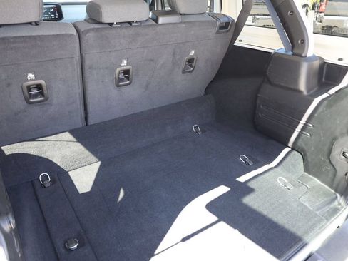 Used 2024 Jeep Wrangler Unlimited Sahara AWD/4WD image 22
