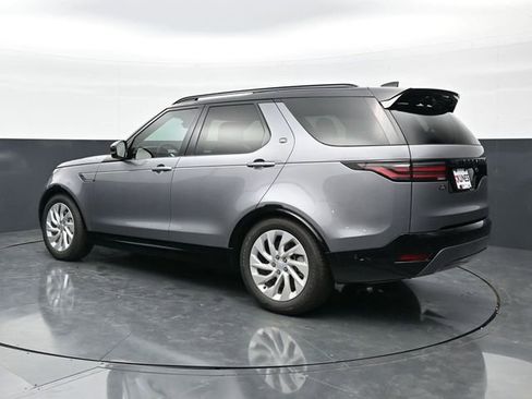 Used 2023 Land Rover Discovery S R-Dynamic AWD/4WD image 7