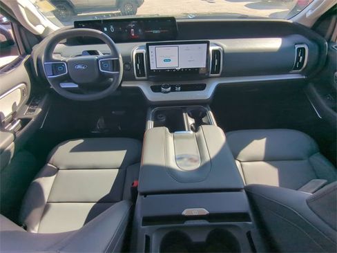 New 2025 Ford Expedition Max Active image 6