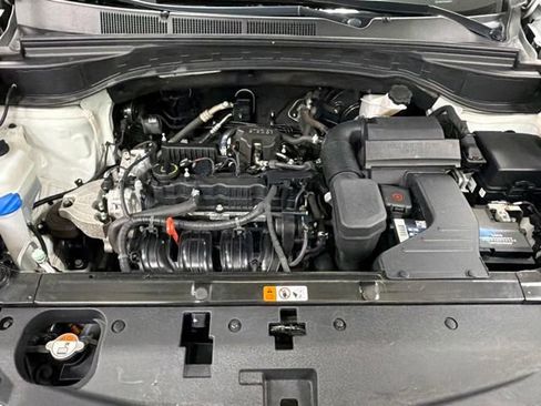 Used 2018 Hyundai Santa Fe Sport FWD image 29