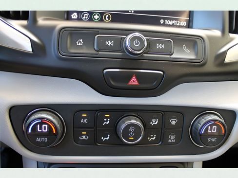 Used 2020 GMC Terrain SLE w/ Driver Convenience Package image 23
