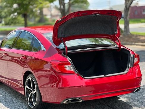 Used 2019 Honda Accord Sport image 41