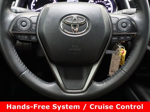 Used 2024 Toyota Camry SE image 22