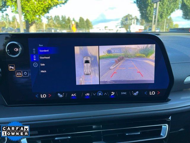 Used 2026 Chevrolet Traverse LT w/ Driver Confidence Package AWD/4WD image 34