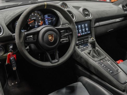 Used 2023 Porsche 718 Cayman GT4 RS image 24