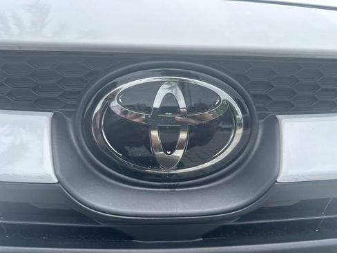 Used 2024 Toyota Corolla LE FWD image 10