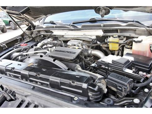 Used 2020 GMC Sierra 2500 SLT w/ Technology Package image 33