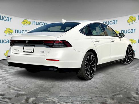 New 2025 Honda Accord Touring image 7
