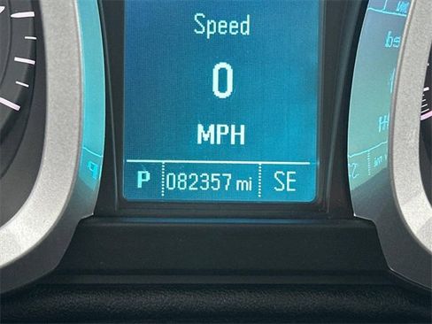 Used 2017 Chevrolet Equinox LS image 17