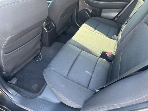 Used 2017 Subaru Legacy 2.5i Premium image 11