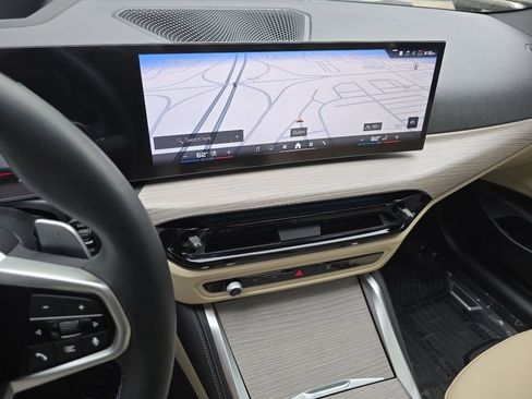 Used 2025 BMW 440i xDrive Coupe w/ Premium Package AWD/4WD image 32