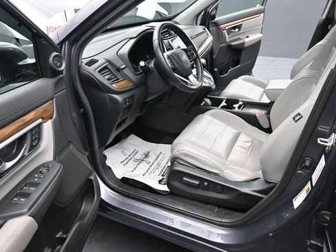 Used 2017 Honda CR-V Touring image 15