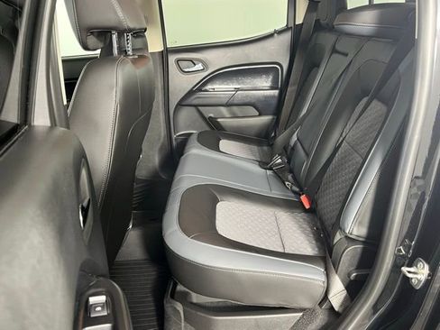 Used 2022 Chevrolet Colorado Z71 w/ Z71 Midnight Edition image 26