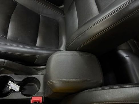 Used 2016 Chevrolet Cruze LT w/ RS Appearance Package FWD image 33