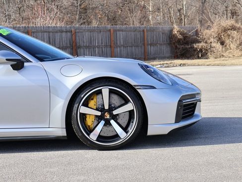 Used 2021 Porsche 911 Turbo S image 10