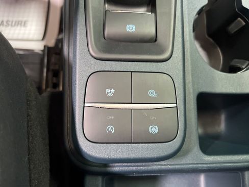 Used 2024 Ford Maverick XL w/ Equipment Group 100A Standard image 29