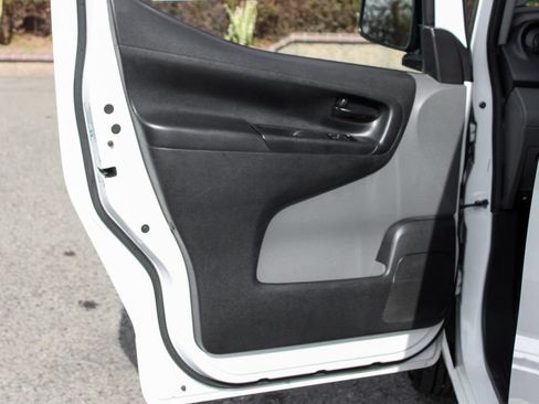 Used 2020 Nissan NV200 S w/ Back Door Glass Package FWD image 19