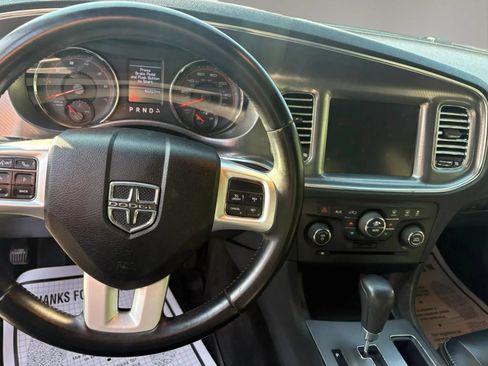 Used 2011 Dodge Charger Rallye RWD image 13