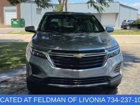 Used 2024 Chevrolet Equinox LT w/ LPO, Floor Liner Package FWD image 3