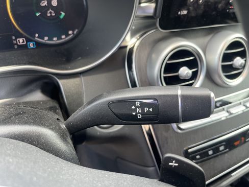 Used 2022 Mercedes-Benz GLC 300 4MATIC image 23