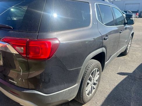 Used 2017 GMC Acadia SLE w/ Driver Alert Package I AWD/4WD image 4