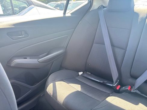 Used 2025 Nissan Altima 2.5 SV FWD image 36
