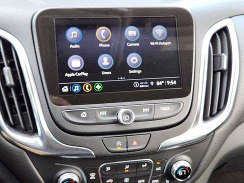 Used 2024 Chevrolet Equinox LT FWD image 6