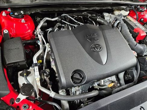 Used 2024 Toyota Camry XSE w/ Navigation Package FWD image 27