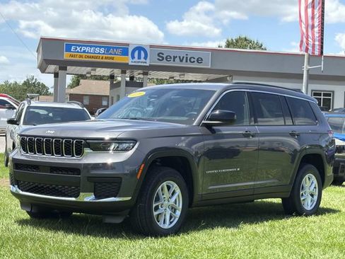 New 2026 Jeep Grand Cherokee L Laredo RWD image 15