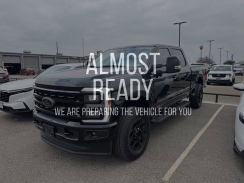 Certified 2024 Ford F250 Lariat w/ Lariat Ultimate Package image 2