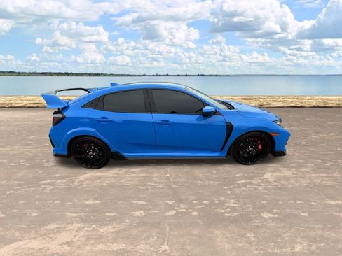 Used 2021 Honda Civic Type R image 4