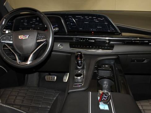 Used 2023 Cadillac Escalade V AWD/4WD image 14