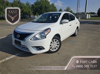 Used 2015 Nissan Versa SV image 1
