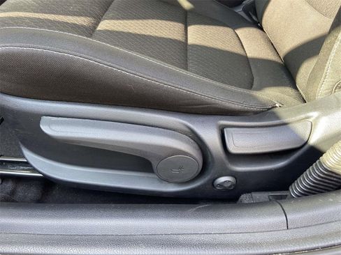 Used 2020 Hyundai Veloster N w/ Performance Package image 13