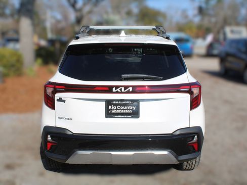 New 2026 Kia Seltos EX w/ EX Sunroof Package image 8