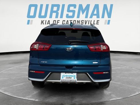 Used 2018 Kia Niro EX image 5