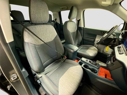 Used 2023 Ford Maverick XLT image 25