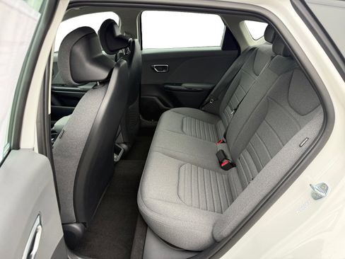 New 2025 Kia K4 EX image 16