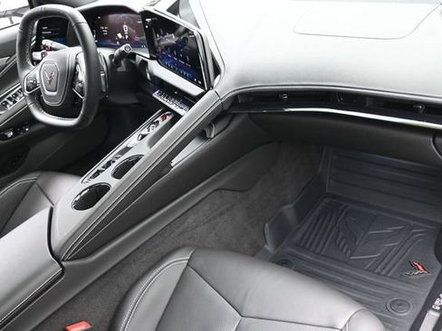 Used 2026 Chevrolet Corvette Stingray Preferred Conv w/ Z51 Performance Package RWD image 21