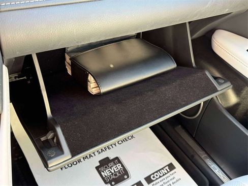 Certified 2022 Lexus RX 350 AWD w/ Premium Package image 39