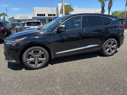 Used 2023 Acura RDX AWD w/ Advance Package image 4