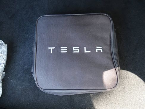 Used 2019 Tesla Model 3 Standard Range Plus RWD image 21