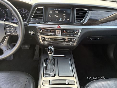 Used 2017 Genesis G80 3.8 w/ Option Group 02 image 25